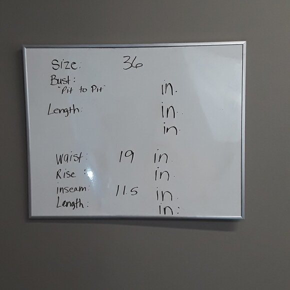 𝅺CARBON Black Graph Print Men's board Shorts - Picture 3 of 12